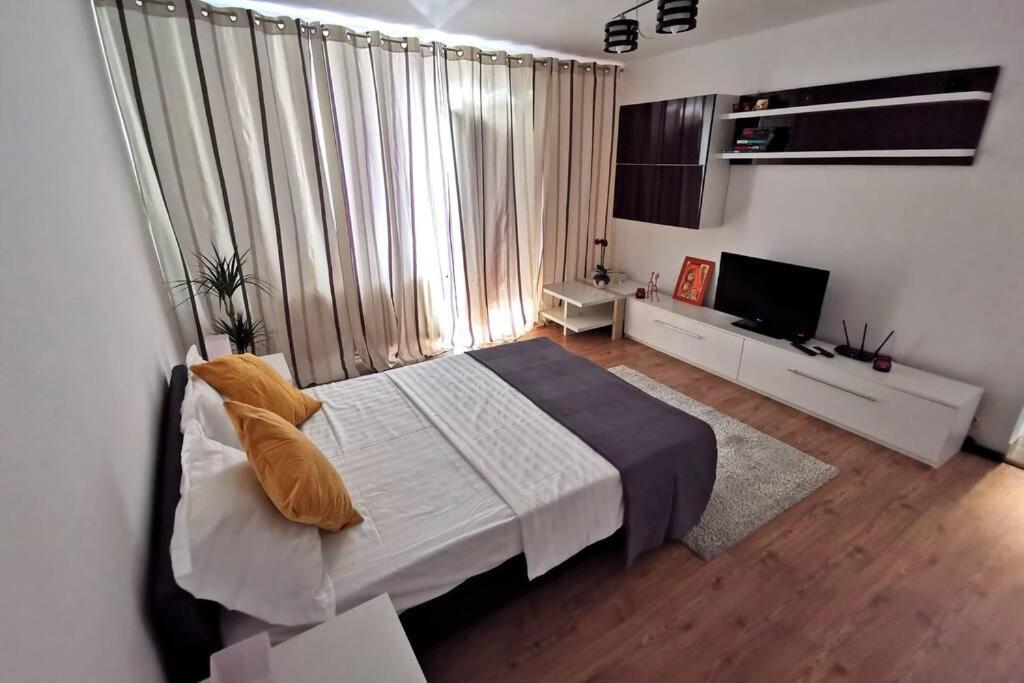 Bertigart Studio Apartment Букурещ Екстериор снимка