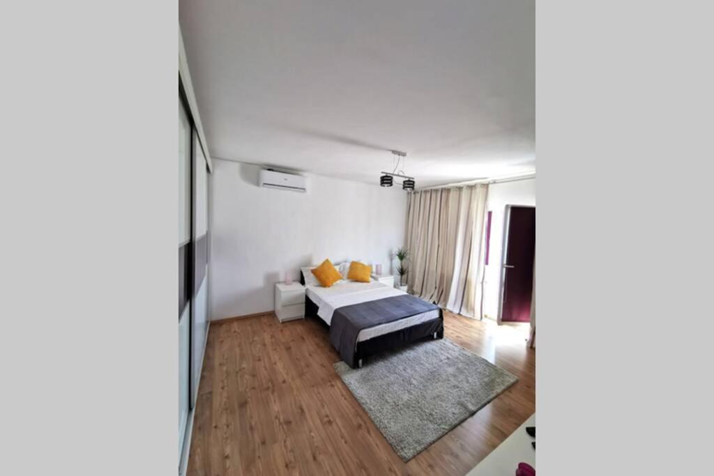 Bertigart Studio Apartment Букурещ Екстериор снимка